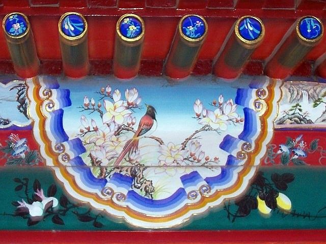 Beihai park - Painting on a beam
