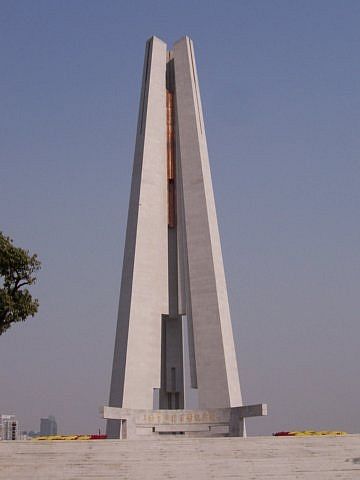 Pudong - Memorial to the heroes of Shanghai