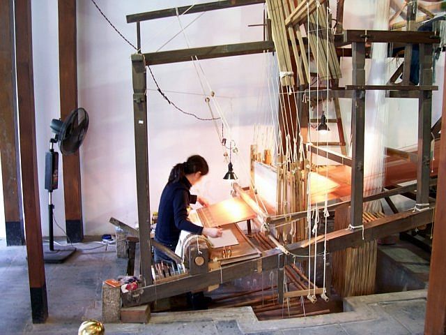 Silk museum - Loom