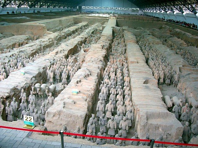 Armée enterrée de Xian - Fosse #1, vue d'ensemble