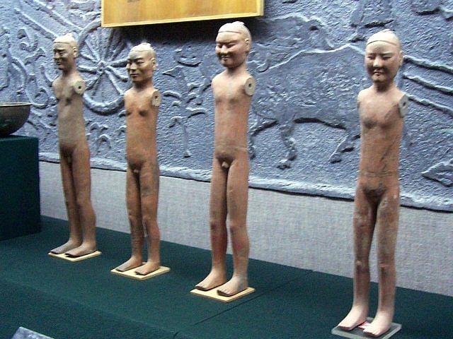 Musée Han Yangling - Petits soldats en terre cuite