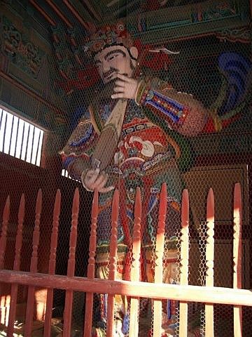 Temple Beopjusa - Roi du ciel, gardien de l'est