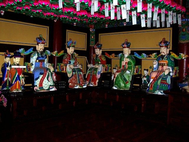 Beopjusa temple - 5 of the 10 judges of hell