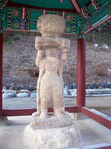 Temple Beopjusa - Statue de pierre