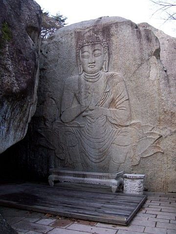 Beopjusa temple - Bas-relief of Buddha