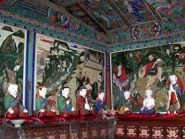 Temple Beomeosa - Disciples de bouddha (3/4)
