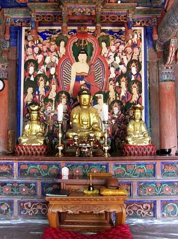 Beomeosa temple - Buddha