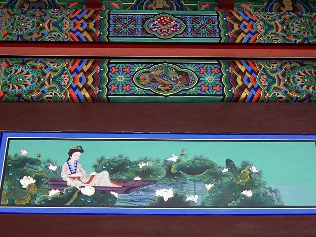 Haedong Yonggungsa temple - Exterior painting (5/5)