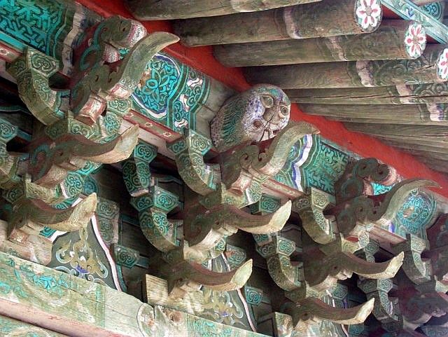 Temple Jeongdeungsa - Sculpture de monstre gardien (1/2)