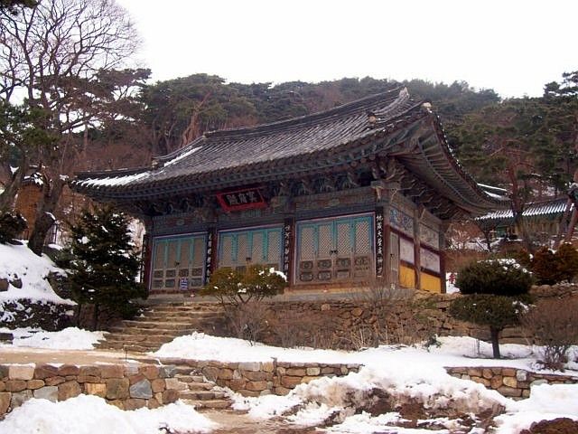 Jeongdeungsa temple - Hall