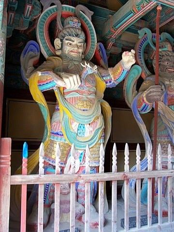 Bulguksa temple - King of Heaven, guardian of the west