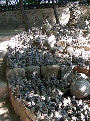 Bulguksa temple - Prayer stones