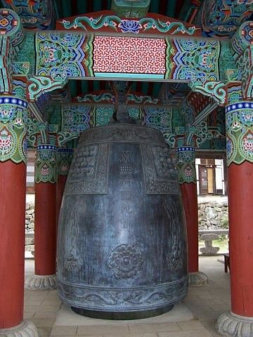 Haeinsa temple - Bell