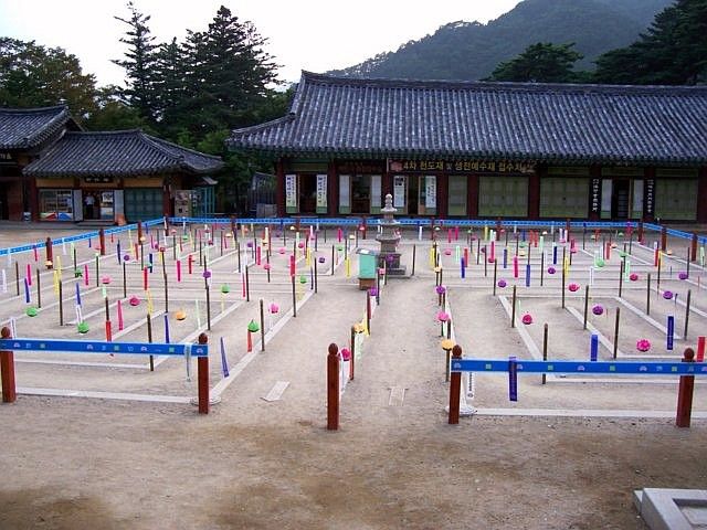 Haeinsa temple - Maze