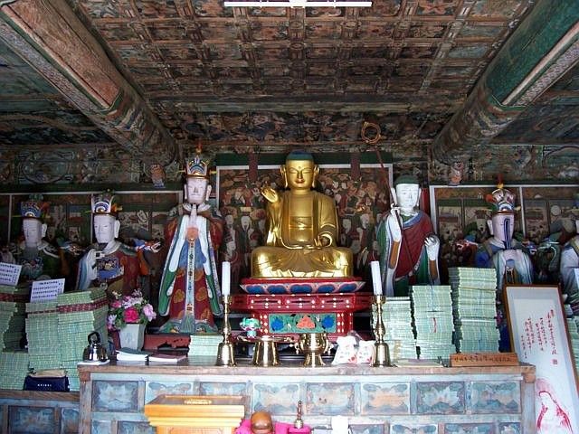 Haeinsa temple - Bodhisattva Ksitigarbha