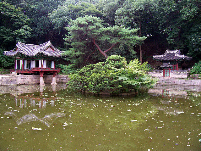 Changdeokgung palace - Pavilions in the secret garden with reflections in a pond