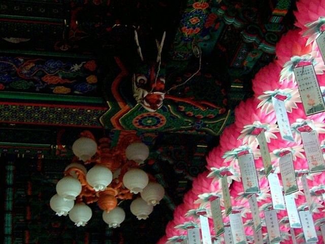 Sunggasa temple (Bukhansan) - head of a dragon
