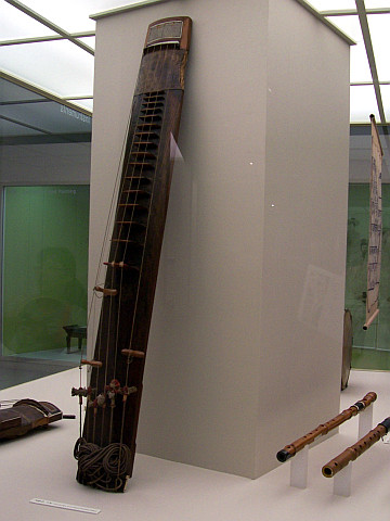 Musée folklorique de Séoul - Instrument de musique à cordes