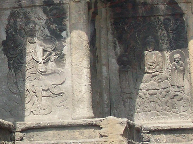 Parc tapgol - Zoom sur des motifs de la stupa