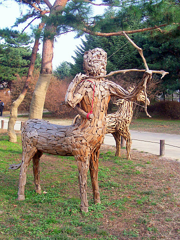 Amsa-dong - wooden centaur