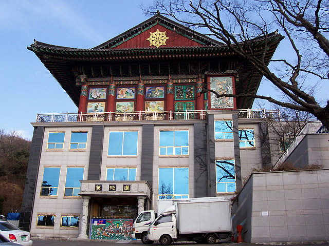 Bongwonsa temple