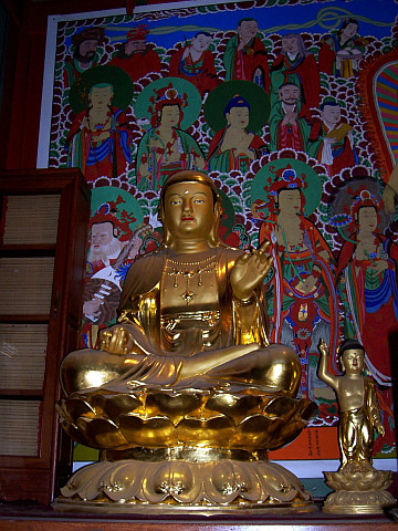 Bongwonsa temple - Buddha Yaksabul