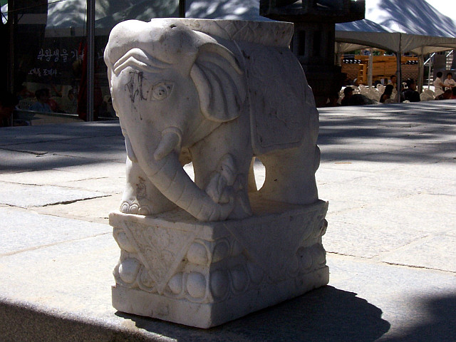 Jogyesa temple - Elephant