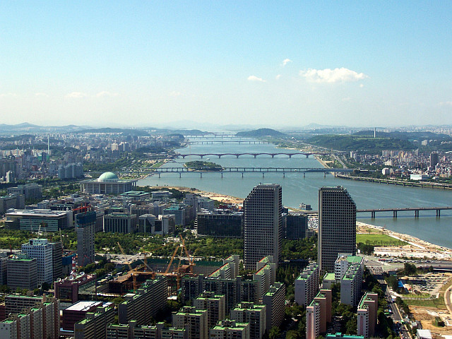 Yeouido - View over Seoul and parliament from tower 63