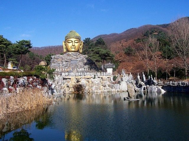 Temple Waujeongsa - Tête de bouddha