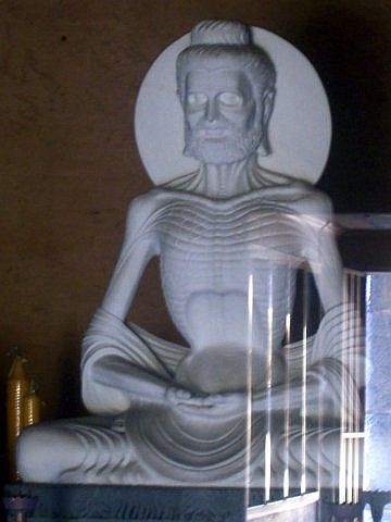 Temple Waujeongsa - Statue de Bouddha pendant son jeûne