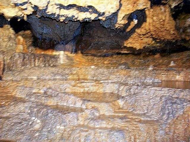 Woraksan - Petits bassins de la grotte Gosu