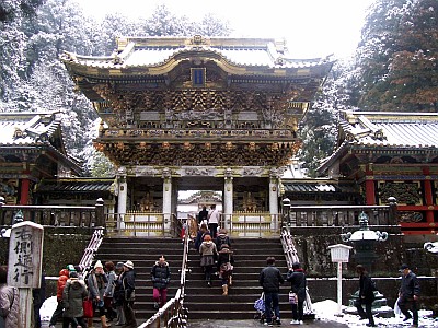 Yomeimon gate