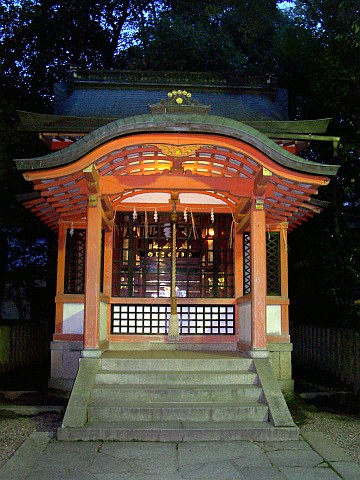 Yasaka-jinja - Masha for worshipping a kami