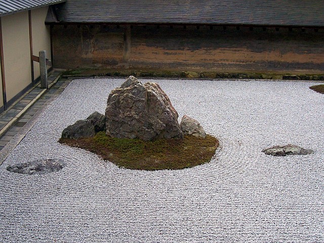 Temple Ryoan-ji - Jardin sec, portion de gauche