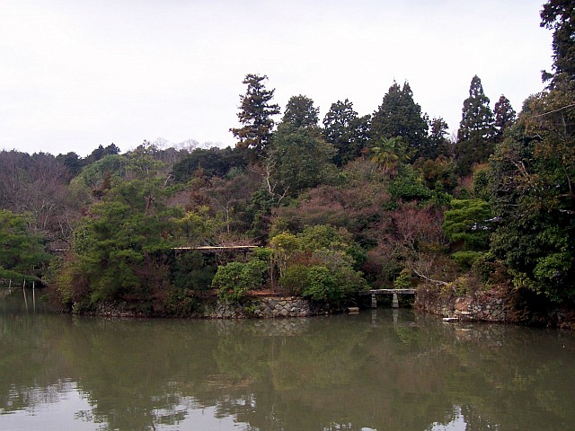 Temple Ryoan-ji - Parc et plan d'eau