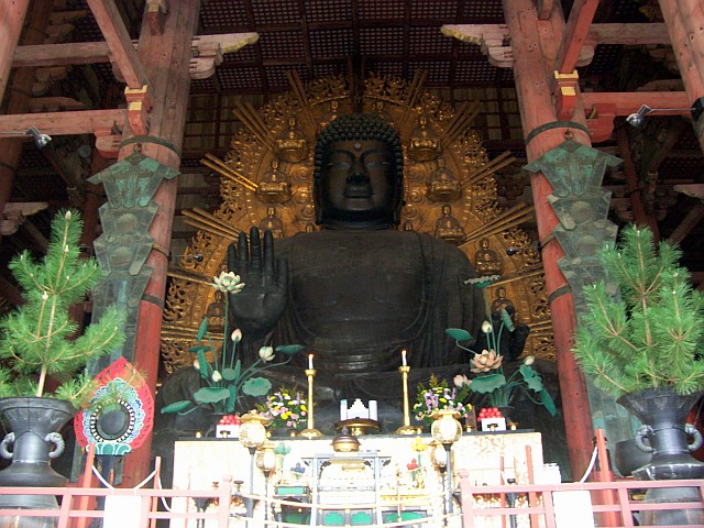 Todai-ji temple - Statue of Buddha Vairocana