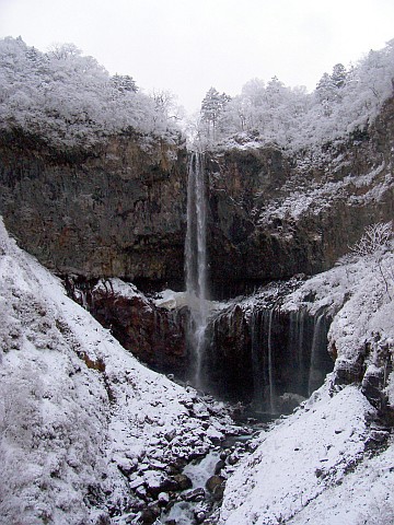 Near Nikko - Kegon falls at the end of winter