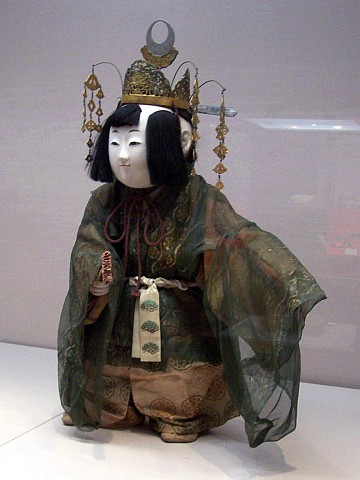 Musée national de Tokyo - Poupée hina (poupée traditionnelle)