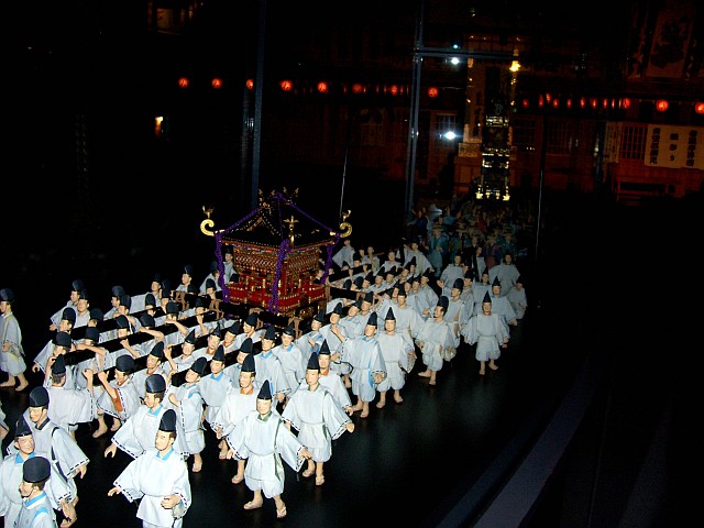 Edo-Tokyo museum - Model of a procession during a festival (2/4)