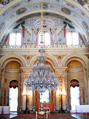 Throne room in Dolmabahçe palace