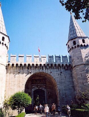 Gate of Salutation of Topkapı palace
