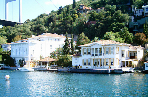 Yalis along the Bosphorus