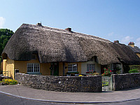 village-adare-00020-vignette.jpg