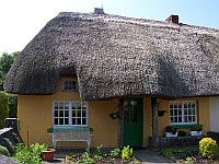 village-adare-00030-vignette.jpg