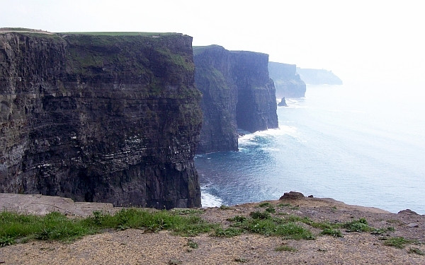 Cliffs of moher (view 3)