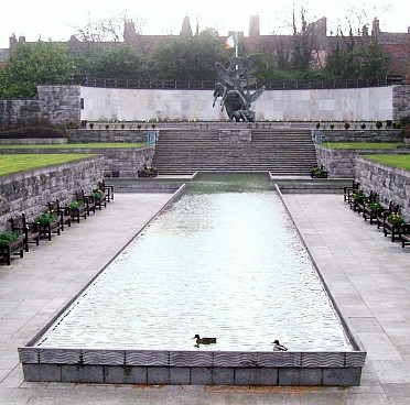 Garden of remembrance - Cross-shaped basin