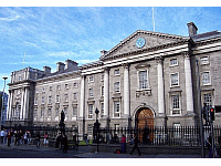 trinity-college-00010-vignette.gif