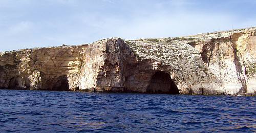Grotte bleue vue de la mer