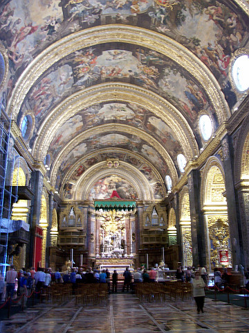 Co-cathédrale Saint-Jean - Nef baroque