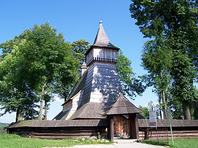 Eglise en bois Dębno Podhalańskie, classée à l'Unesco